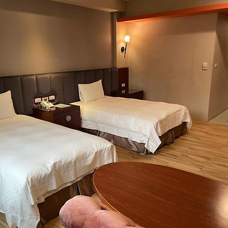 Chia Shih Pao Hotel Taibao Екстер'єр фото