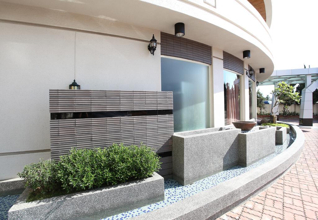 Chia Shih Pao Hotel Taibao Екстер'єр фото
