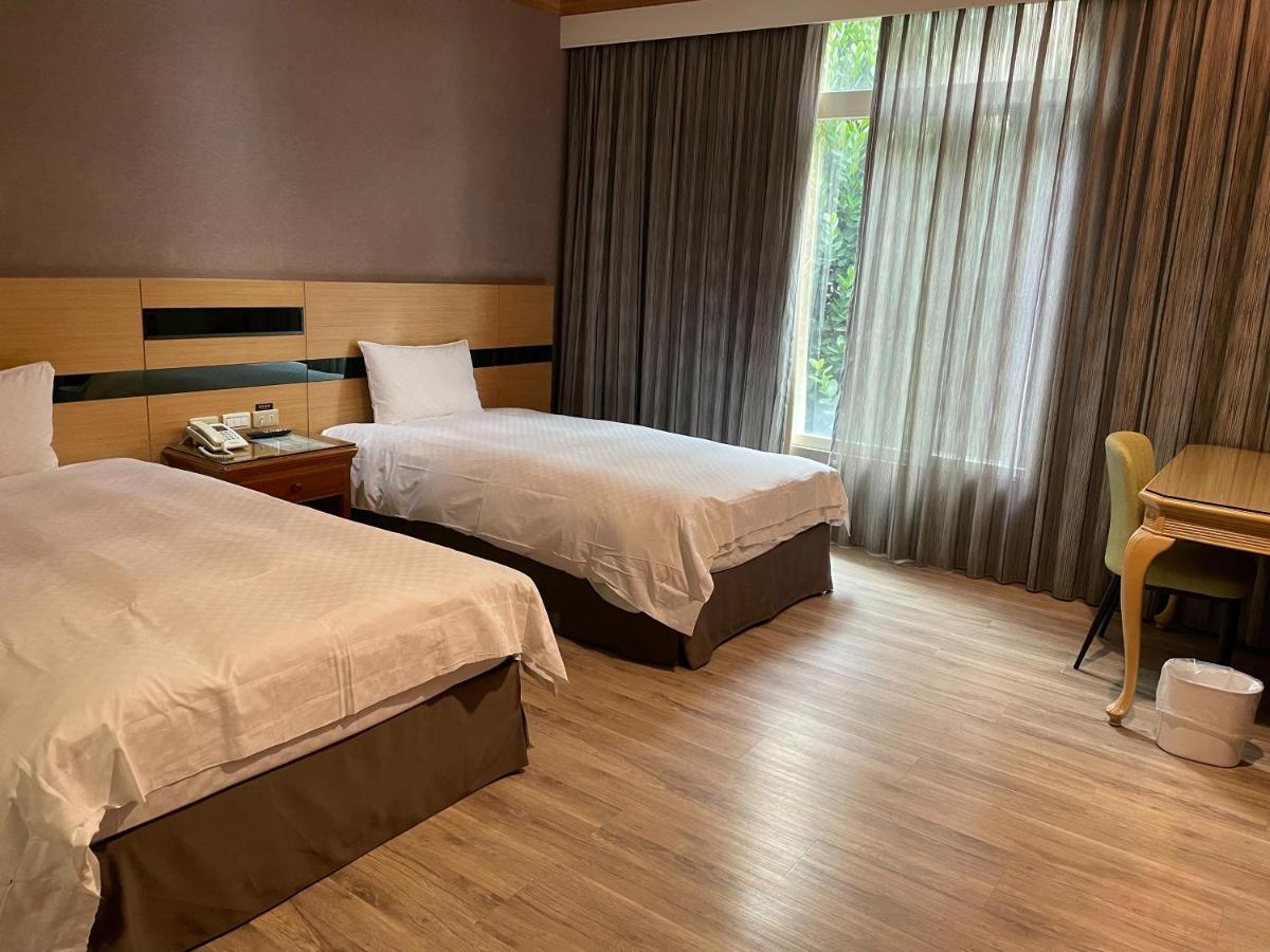 Chia Shih Pao Hotel Taibao Екстер'єр фото