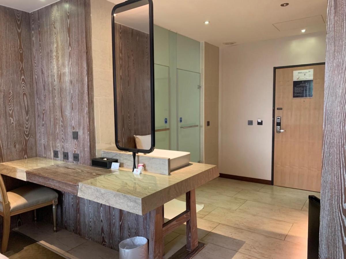 Chia Shih Pao Hotel Taibao Екстер'єр фото