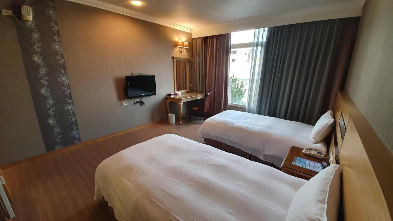 Chia Shih Pao Hotel Taibao Екстер'єр фото