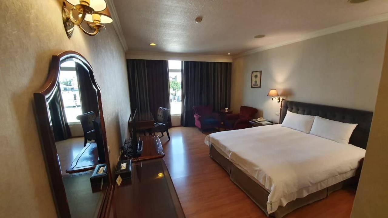 Chia Shih Pao Hotel Taibao Екстер'єр фото