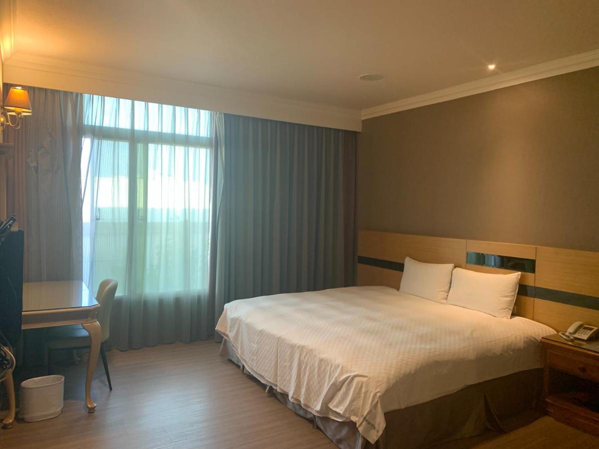 Chia Shih Pao Hotel Taibao Екстер'єр фото