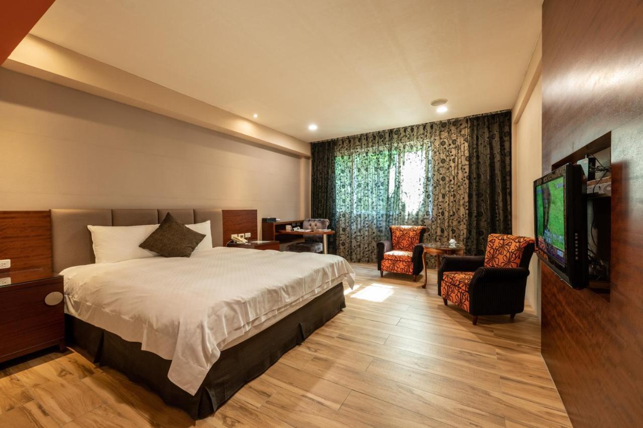 Chia Shih Pao Hotel Taibao Екстер'єр фото