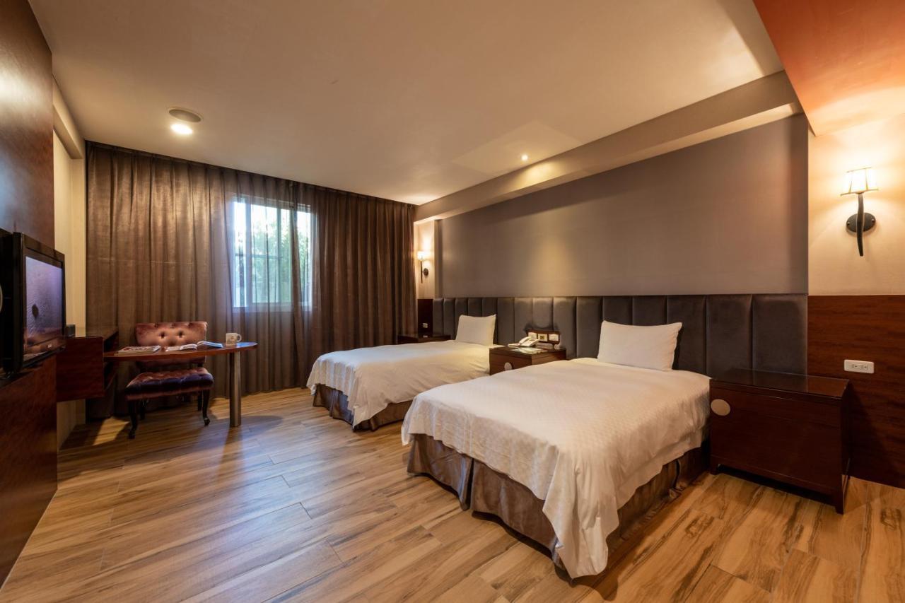 Chia Shih Pao Hotel Taibao Екстер'єр фото