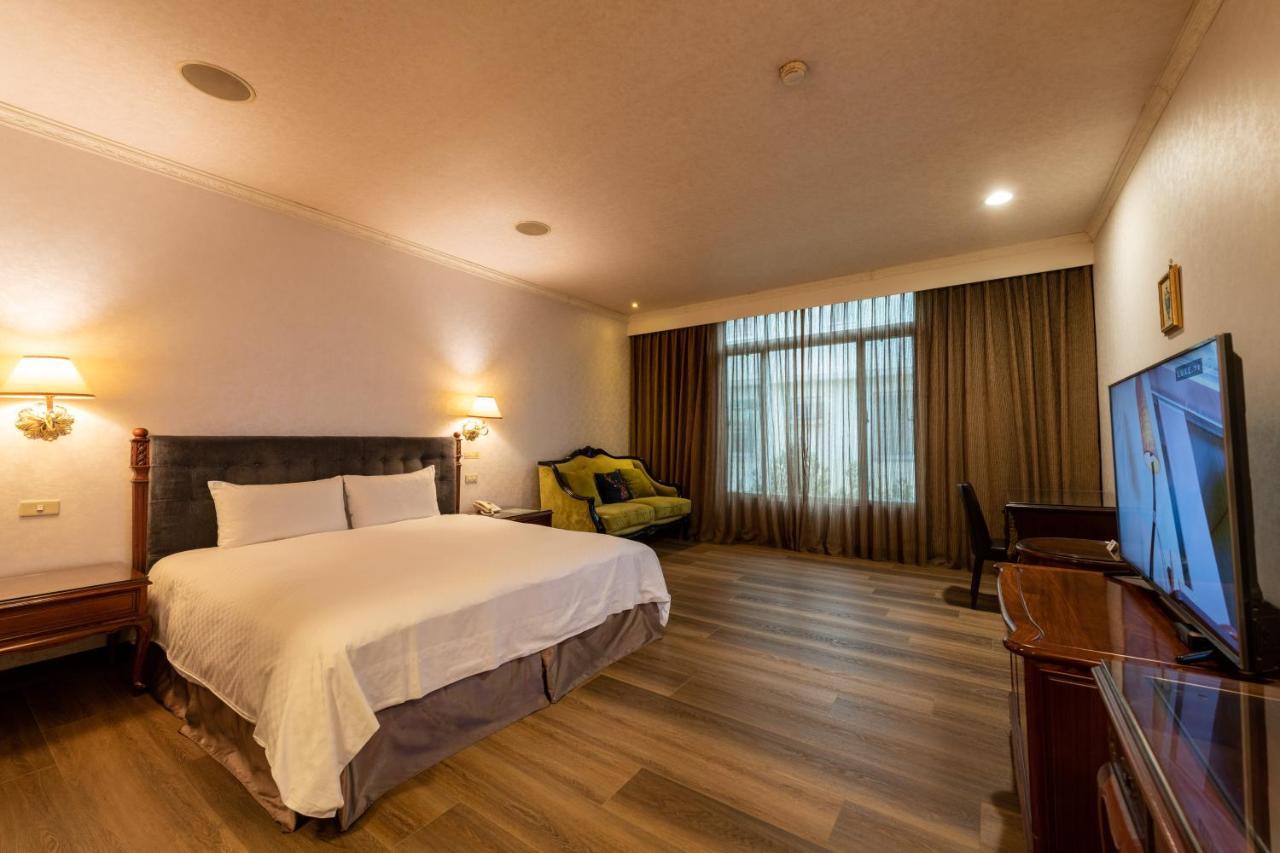 Chia Shih Pao Hotel Taibao Екстер'єр фото